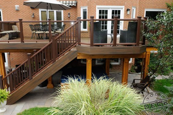 Image of elevated trex deck with glass railing